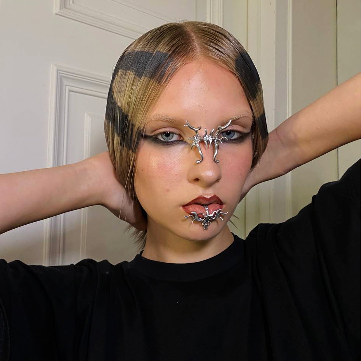 Metallic Nose Cuff S
