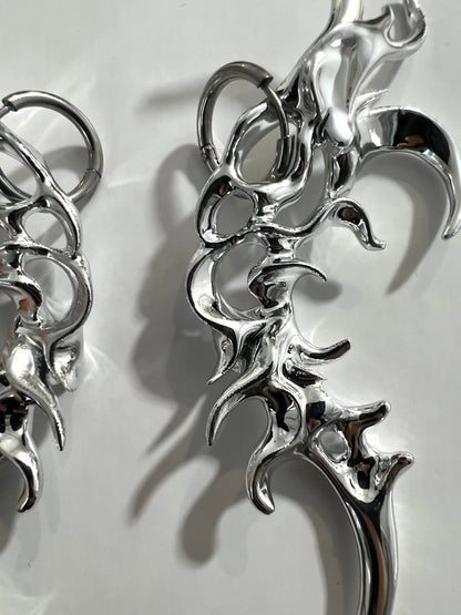 Organic Form Earrings Metallic - WHYNOEN